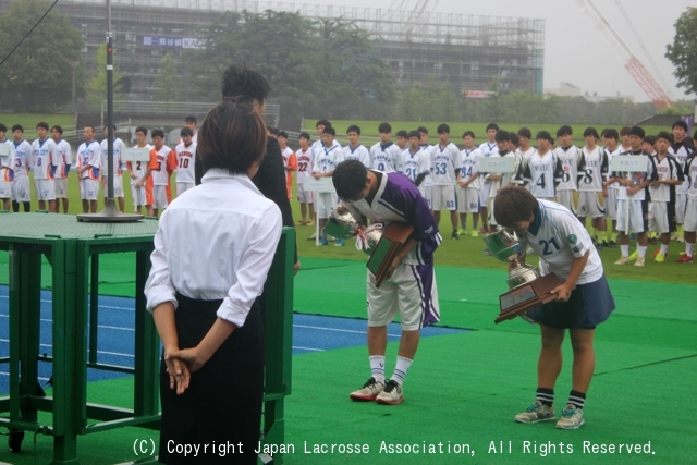 優勝カップ